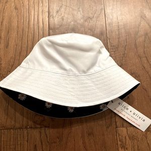 Alice+Olivia bucket hat